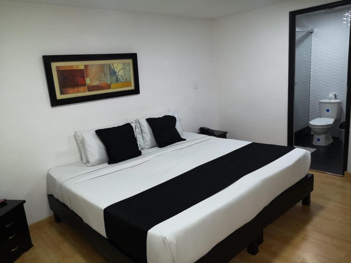 Hotel Santiago Plaza Bogota Exterior photo